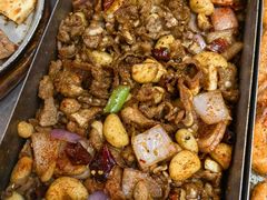 -老东镇啤酒屋海鲜加工·蒸汽海鲜·海鲜烧烤(台东店)