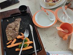 -必胜客(大坪英利店)