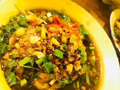 -拈签一笑黄牛肉辣卤串串