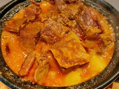 土豆煨牛肉（红汤）-陶德砂锅(蜀汉路店)