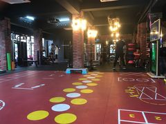 -GYMPLUS私教健身会馆(大悦城店)