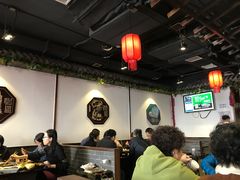 -宽板凳老灶火锅(南礼士路店)