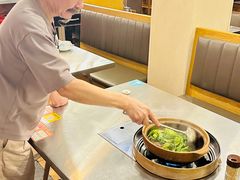 -胡须佬鸡煲四季火锅店(石厦西村直营店)