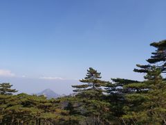 -光明顶山庄