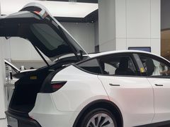 -TESLA 特斯拉(广州天环广场体验店)