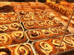 -好利来(东四店)
