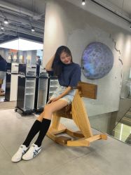 -变画·发型STUDIO