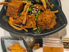 -馋三尺蟹粉小笼(人民广场店)