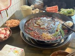 -黄潇洒老火锅(九眼桥宏济巷店)