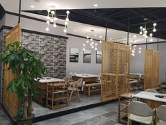 大堂-屋头串串(新街里店)