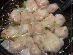 -真真鲜馄饨店(启蒙路店)