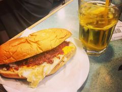 招牌咸牛肉芝士猪仔包-华嫂冰室(尖沙咀店)