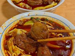 -易毛特色牛肉面(解放碑步行街店)