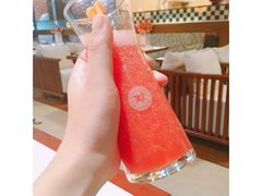 -爱丽丝牛排西餐厅(光谷步行街店)