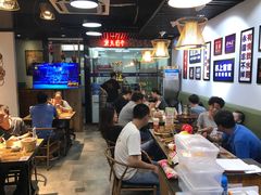 大堂-蛙麻蛙辣炭火蛙锅(南环大街店)