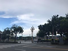 -人民广场