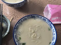 -雪琴面馆富安特色鱼汤面(城中花园店)