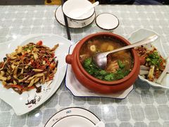 -小厨子私房菜·云南美食店