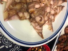 -八两八金·莱芜特色炒鸡(市南漳浦路店)