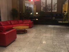 -昆明朗威酒店(昆明站火车站双桥夜市风情街店)