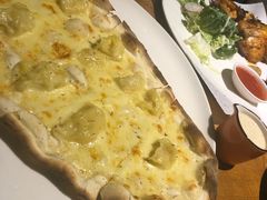 -JINNS锦时 steak&pizza(浸信会礼拜堂旧址店)
