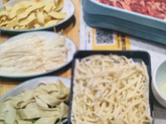 -大四喜·鲜牛肉火锅(洛阳大学城店)