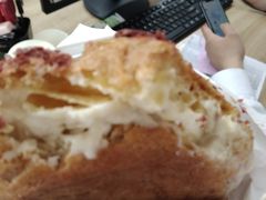 经典酥皮泡芙-mira甜品屋(财大店)