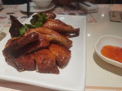 -粤点越有·茶点·粤菜(樵岭国际店)