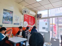 大堂-海平馄饨(逍遥二路店)