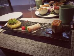 -乐领拈花溪·林涧食韵