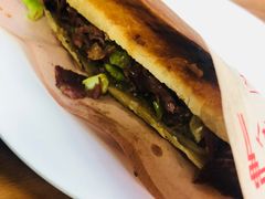 驴肉火烧-食美汇美食广场(新奥店)
