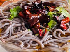 -何适山庄 ·可团建(水长城P2停车场店)