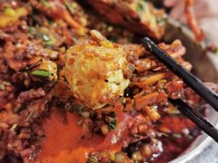 -凤凰路何眼镜香辣蟹(花果园店)