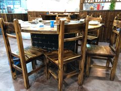 大堂-三里屯土灶炖公鸡地锅鸡(江东店)