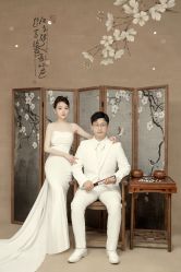 -黑马婚纱摄影