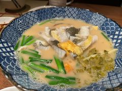 -荣家黄鱼面(前滩太古里店)