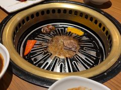 -炼火烤肉店