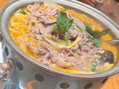 -娜仁图雅蒙古美食村(33小镇店)