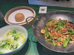 -费大厨辣椒炒肉(太平老街店)