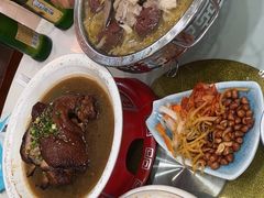 -老码头黑皮肘子锅包肉熏酱水饺(文政街店)