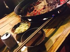 -岗上渣渣老火锅(两路口店)