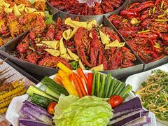 小龙虾大咖拼盘-金陵暴走小龙虾·迷踪蟹(凯德MALL店)