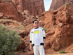 -天山神秘大峡谷