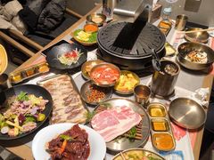 -草家酱蟹炭火烤肉店(珲春南路一店)