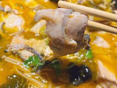 -东家小院金汤酸菜鱼(南阳路店)