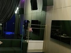 -卡宿自助餐厅(高新万达店)