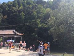 -大围山峡谷漂流