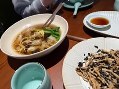 -缸鸭狗(天一广场店)