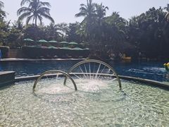 -三亚湾海居铂尔曼度假酒店