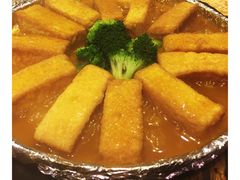 -东方之猪四更烤乳猪(金垦总店)